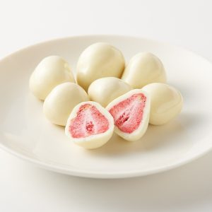 White Chocolate Coated Strawberries