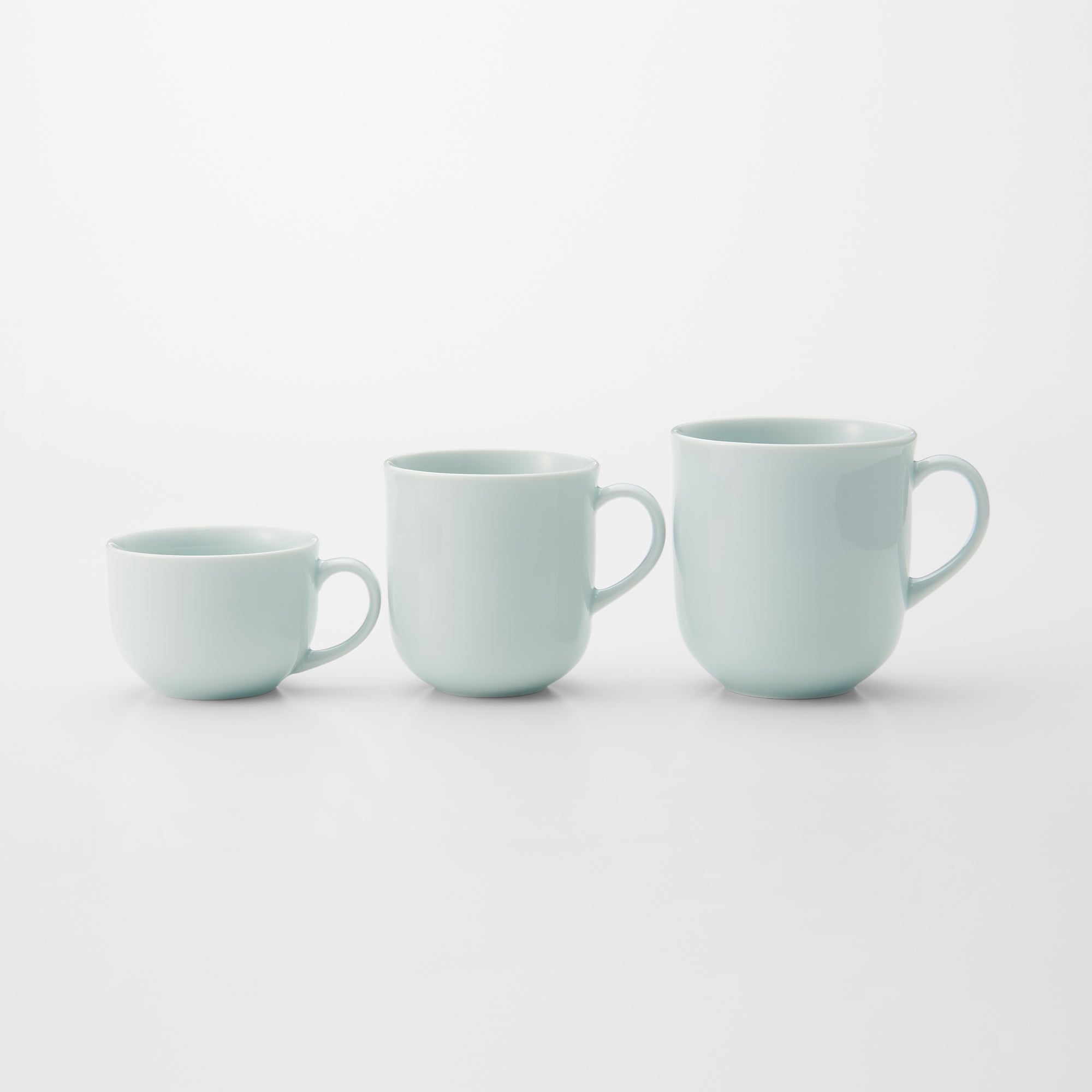Blue White Porcelain Mug Cup 17 fl oz - Image 5