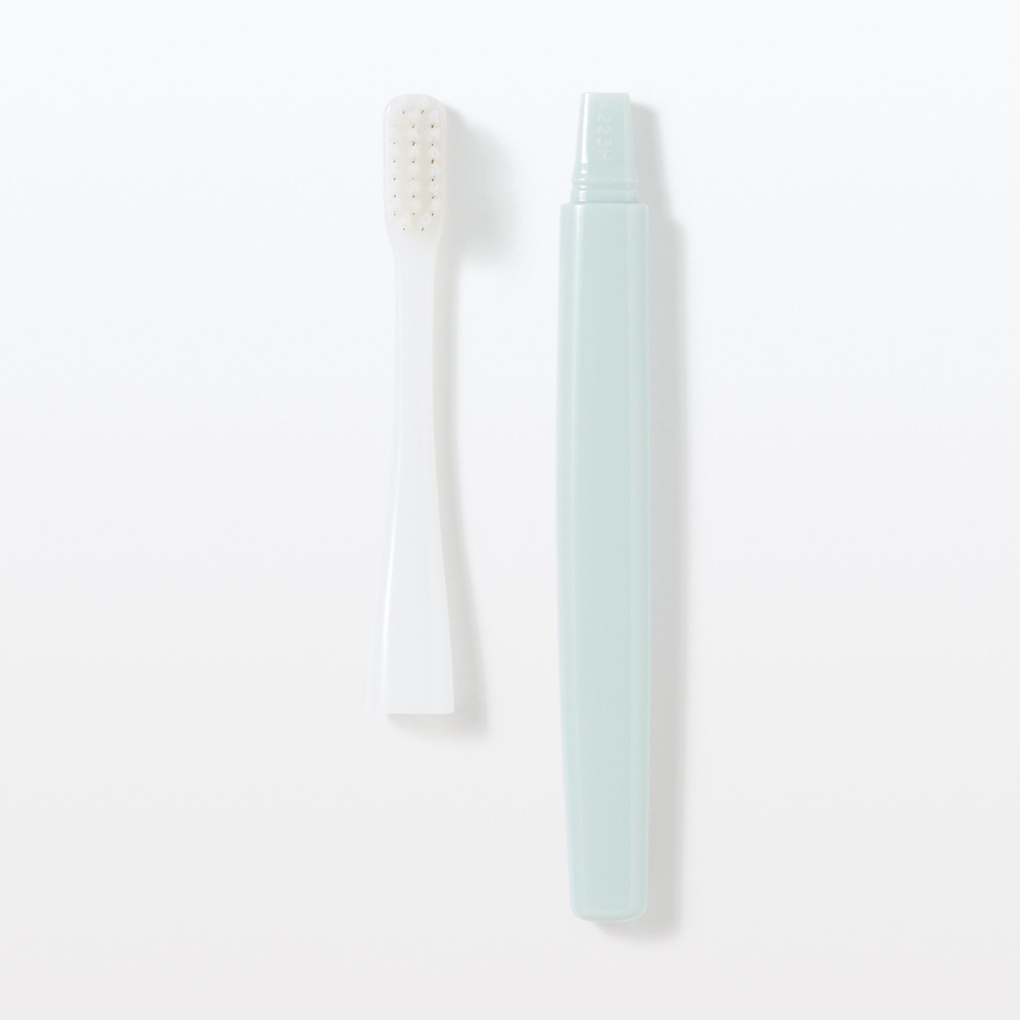 Replaceable Head Medium Toothbrush - Blue - Image 2