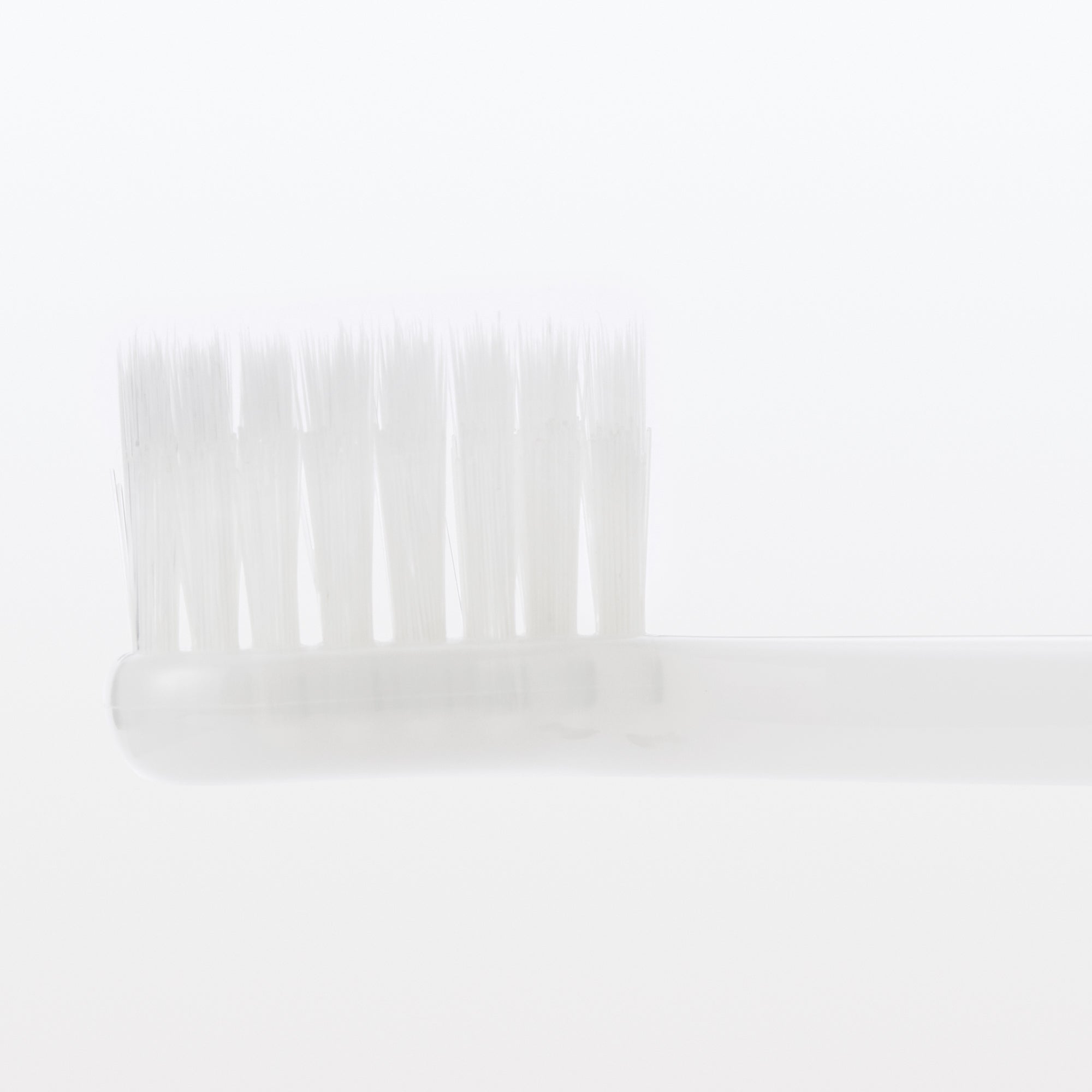 Replaceable Head Wide Soft Toothbrush - White - Image 4