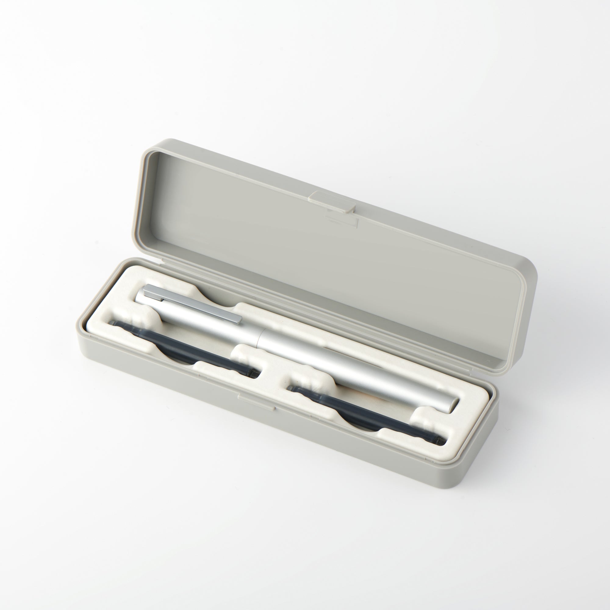 Aluminum Fountain Pen Set - Image 2