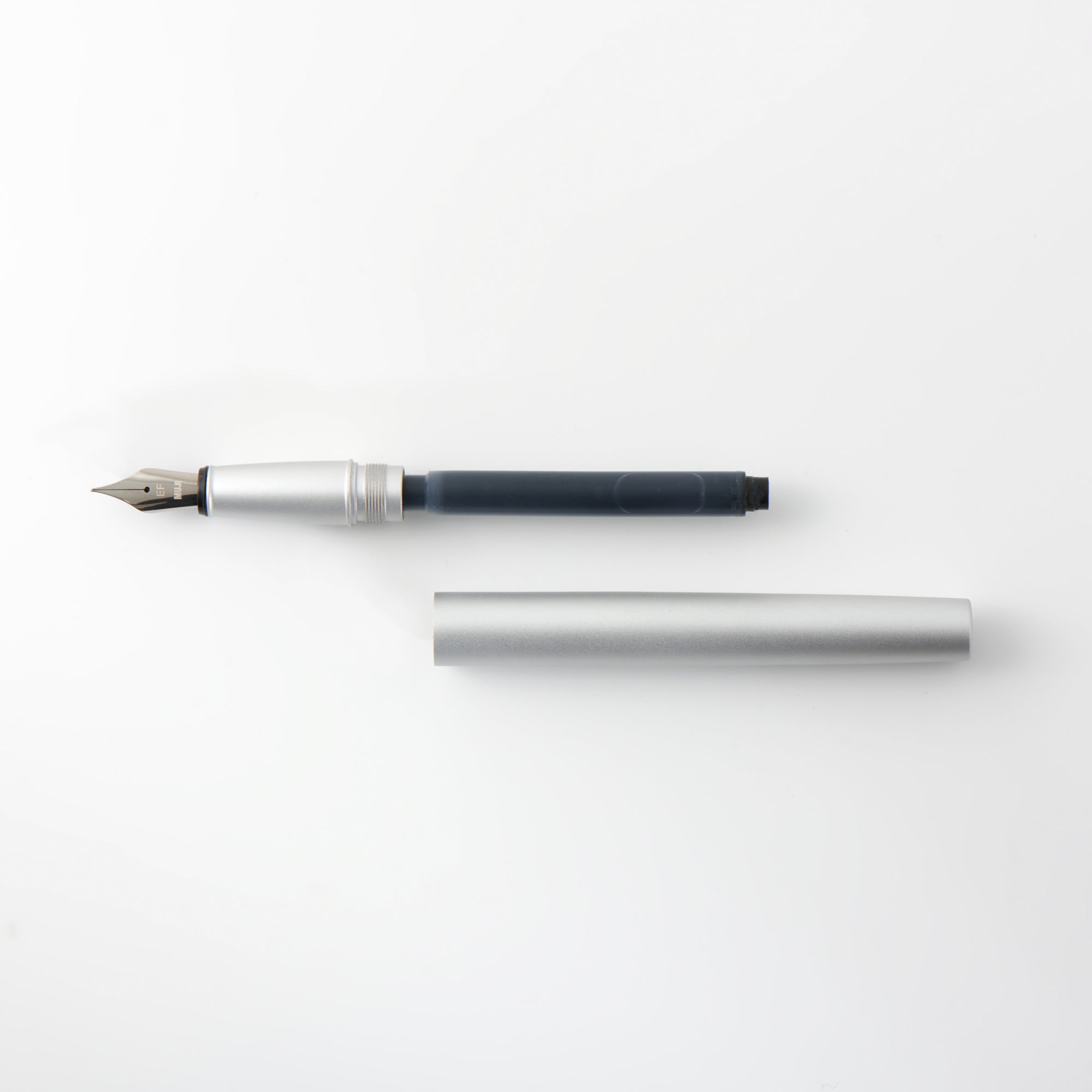 Aluminum Fountain Pen Set - Image 8