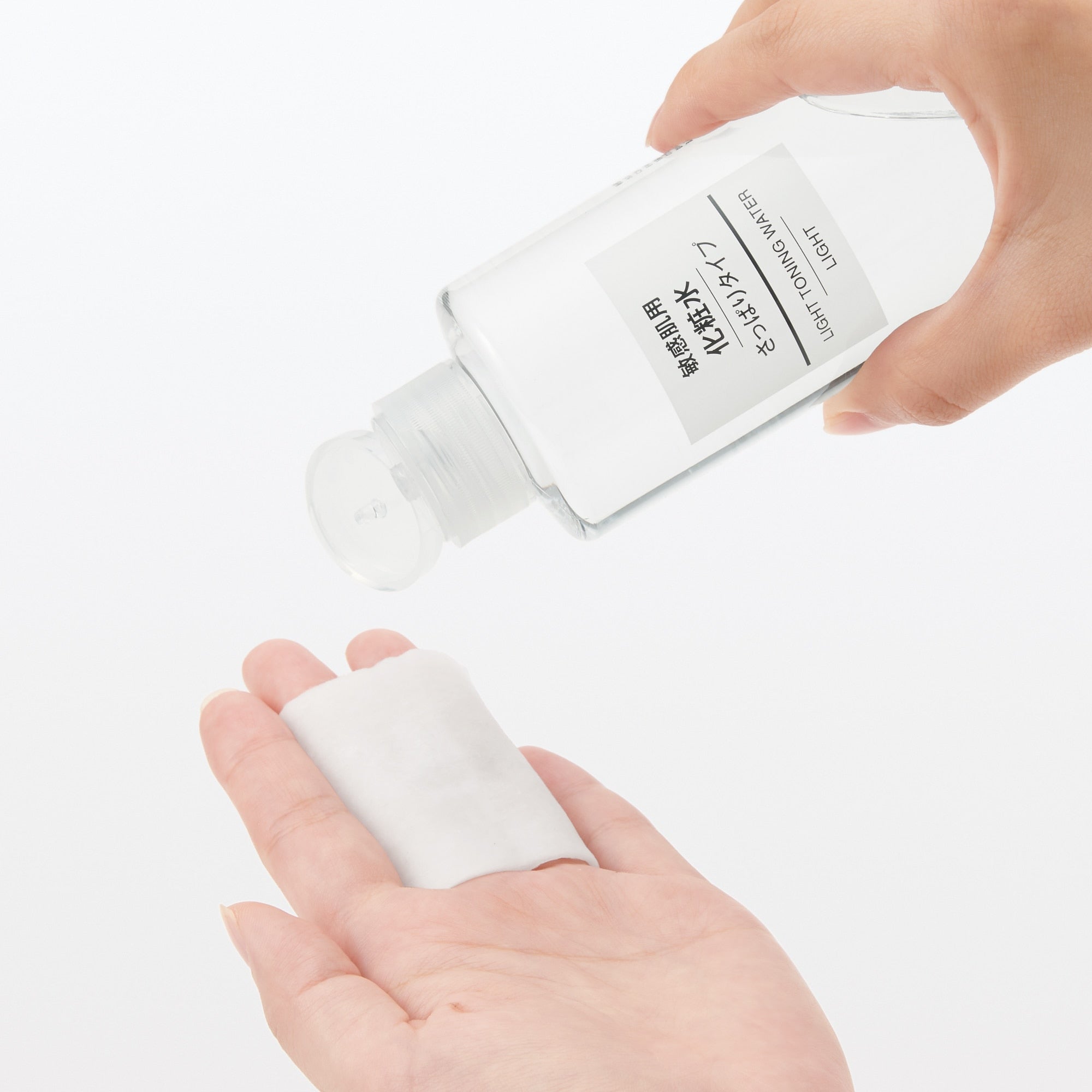 Sensitive Skin Toning Water - Light Moisture - 6.8 fl oz - Image 5