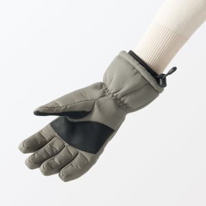 Water-Resistant Gloves