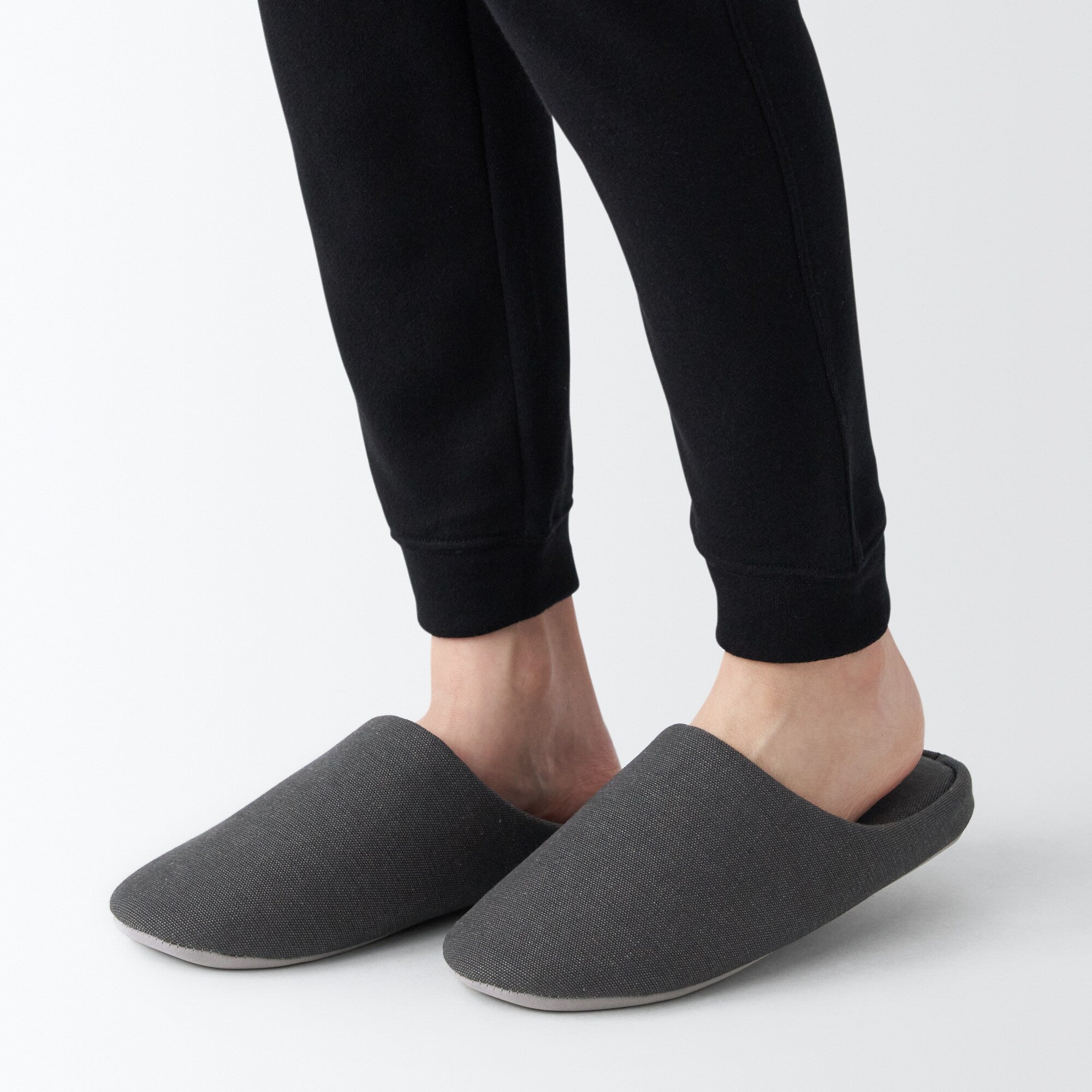 Cotton Plain Weave Insole Slippers - Image 9