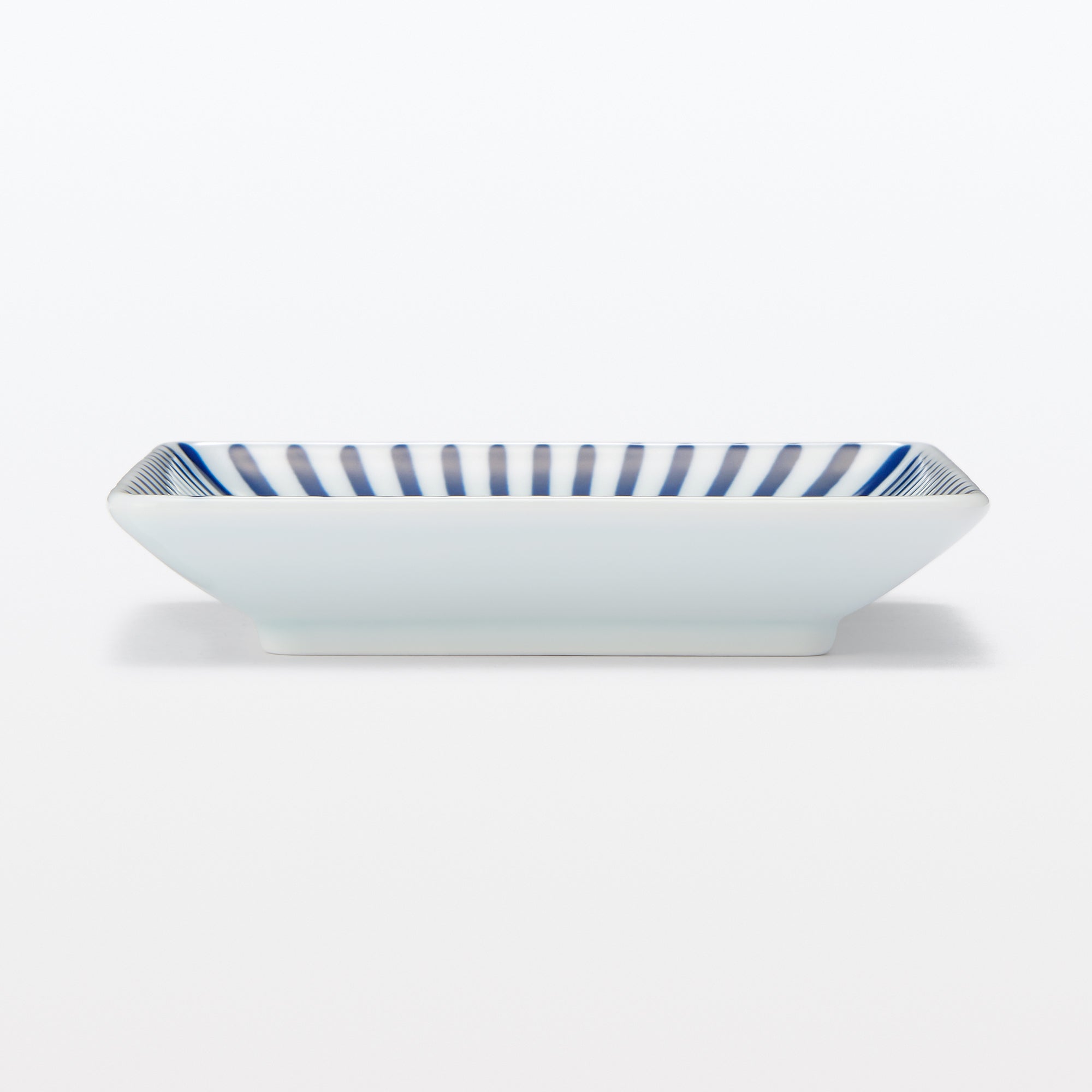 Hasami Ware Square Plate - Stripes Pattern - Image 3