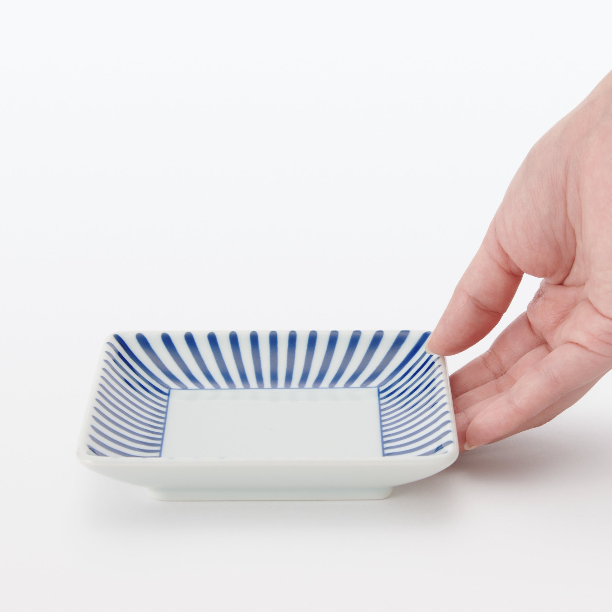 Hasami Ware Square Plate - Stripes Pattern - Image 6