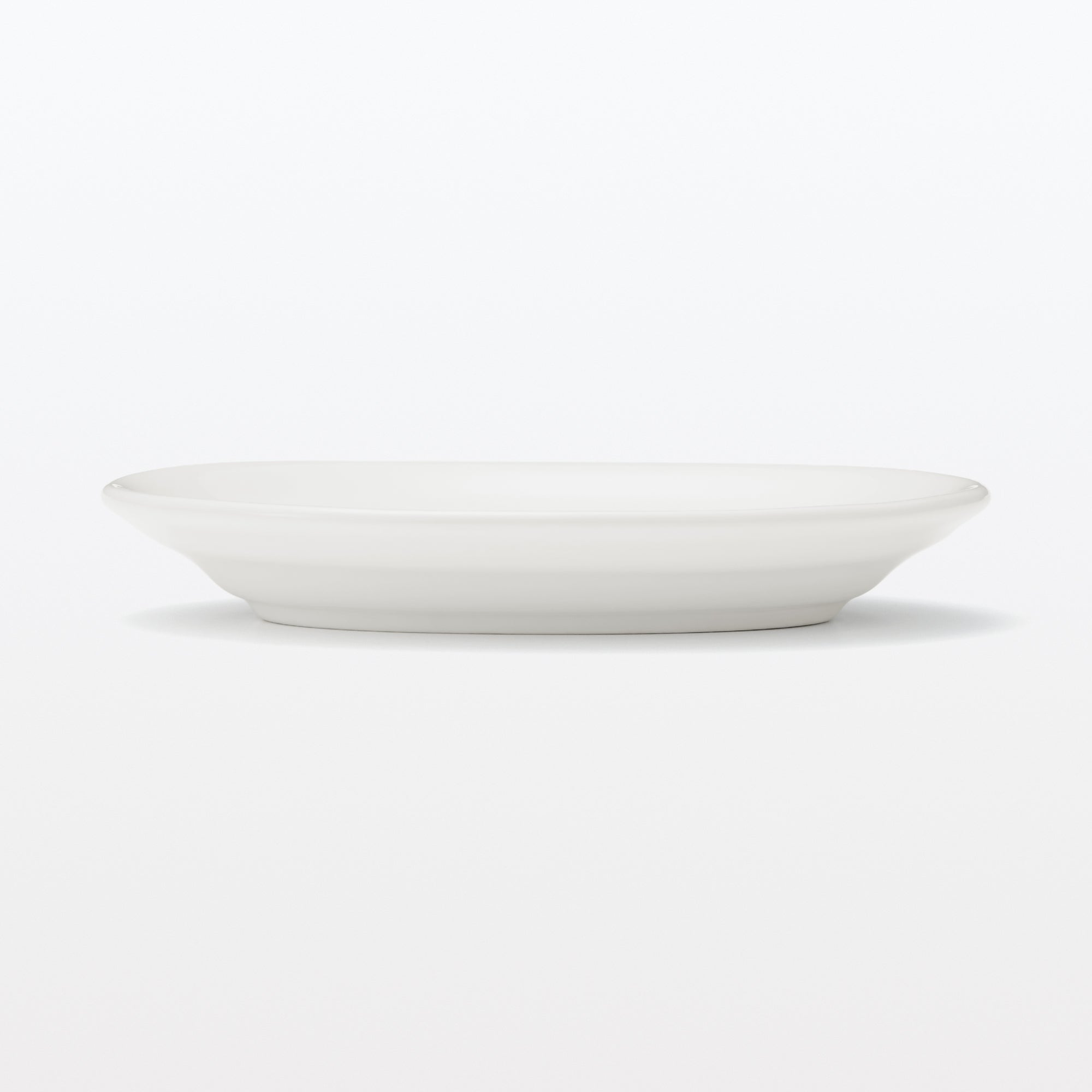 Porcelain Rimmed Oval Plate Small - White - Image 2
