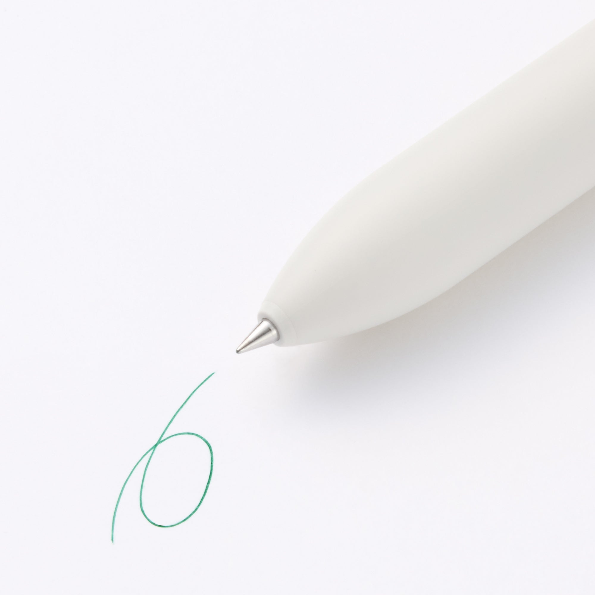 Smooth Oil Ink 4-Color Ballpoint Pen 0.38 mm - Image 6
