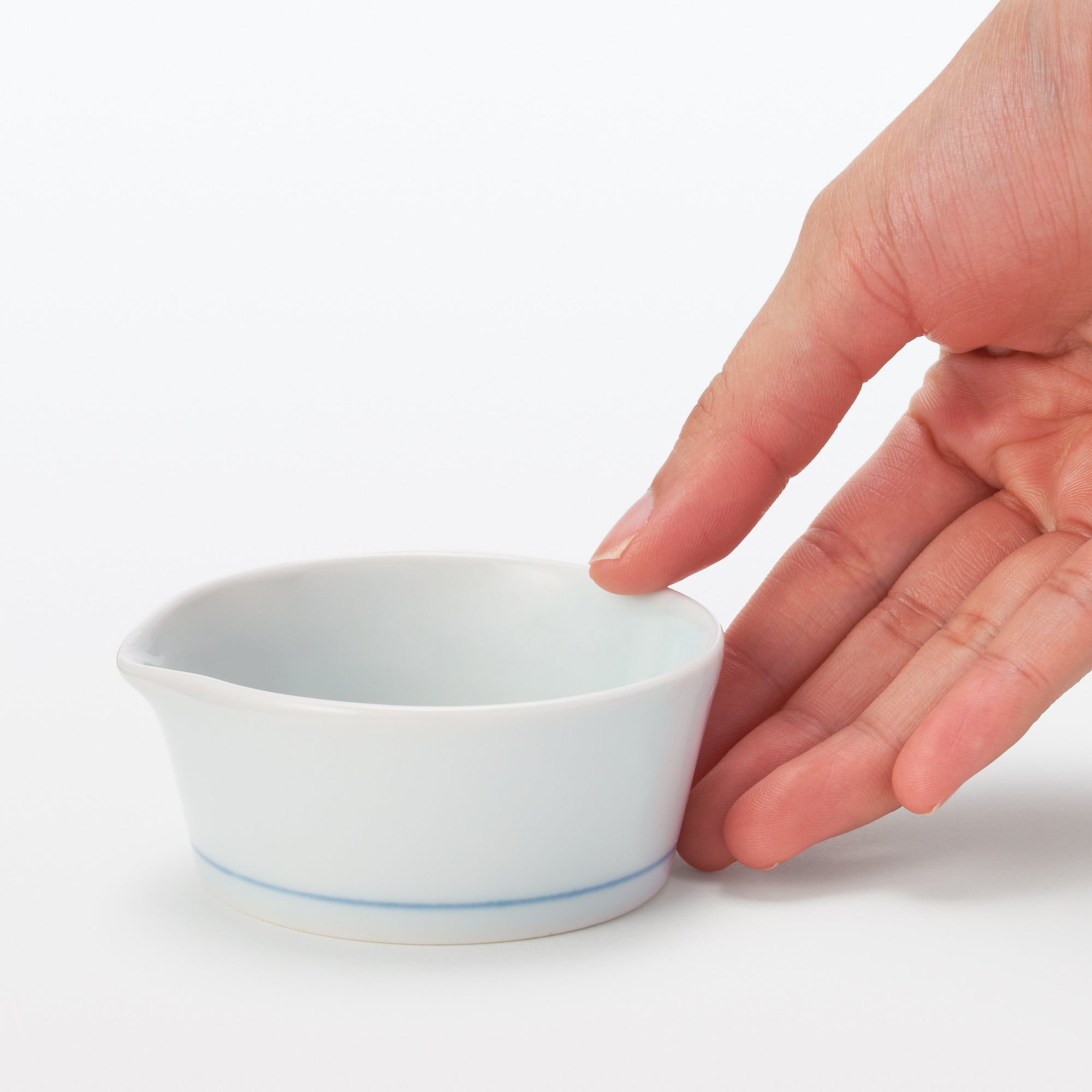 Hasami Ware Lipped Bowl - Stripe - Image 2