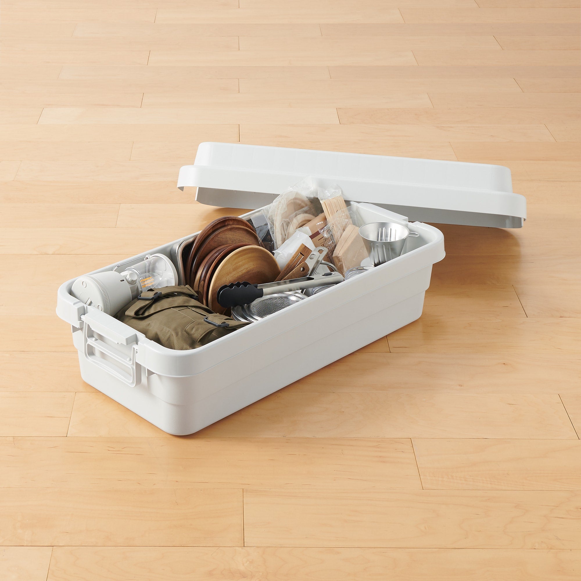 Heavy Duty Polypropylene Shallow Storage Box - Extra Large (42.3 Qt) - Image 12