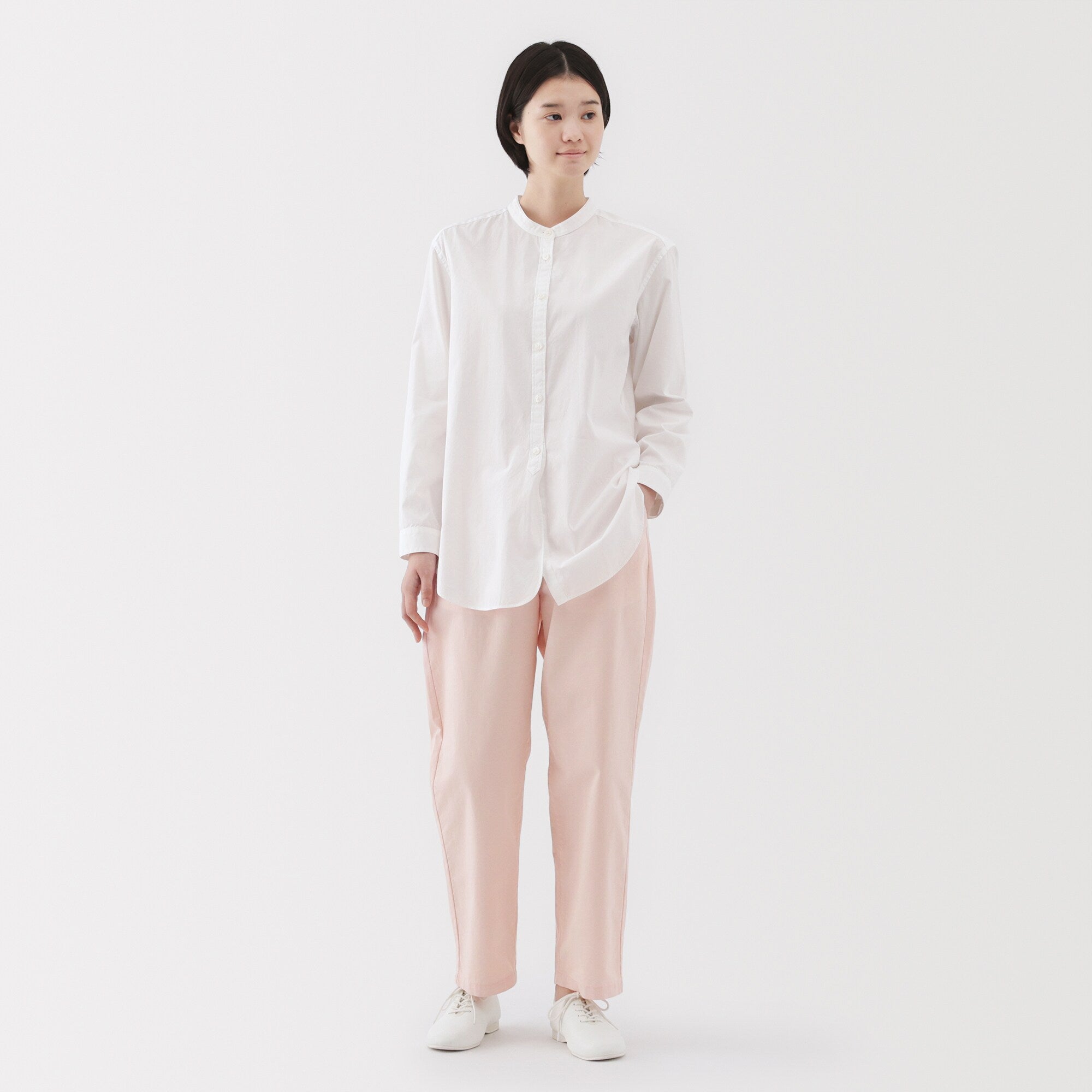 Women's Washed Cotton Easy Tapered Pants - Image 13