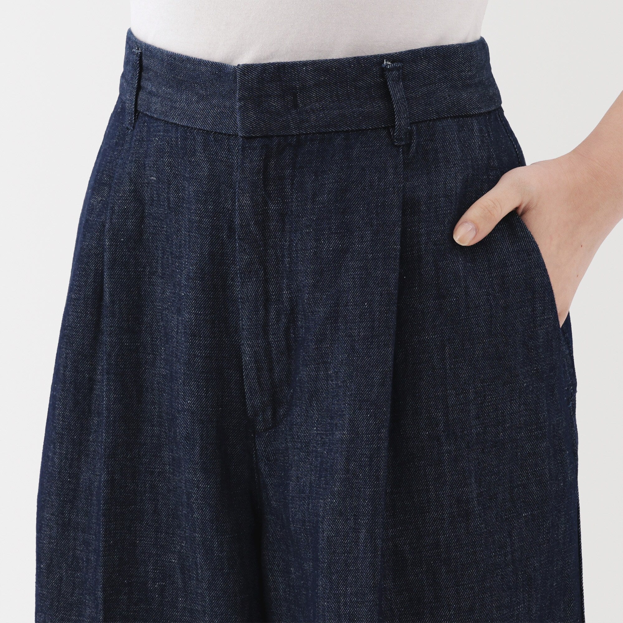 Women's Hemp Blend Denim Darted Wide Pants - Image 7