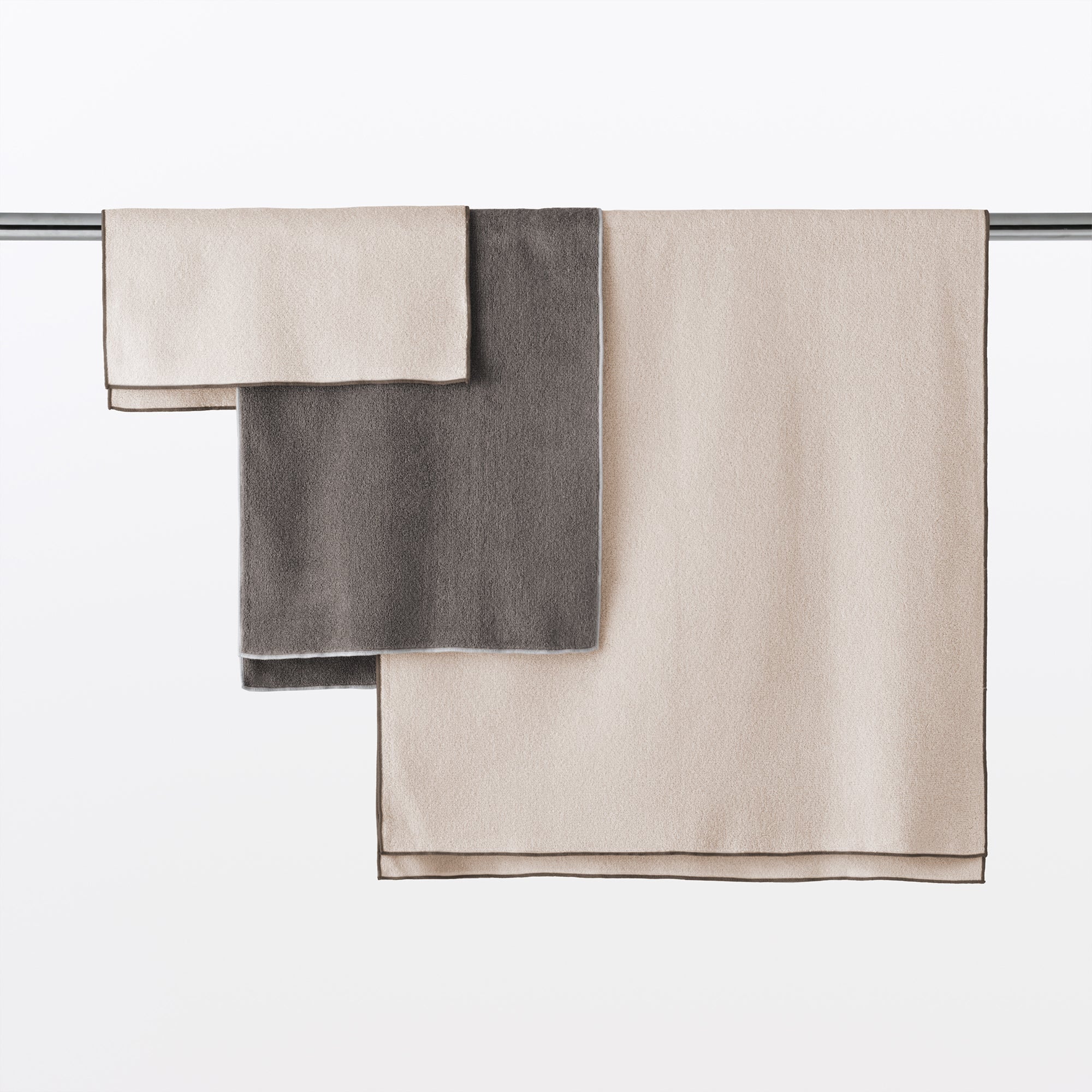 Color Stitch Pile Bath Towel - Image 5