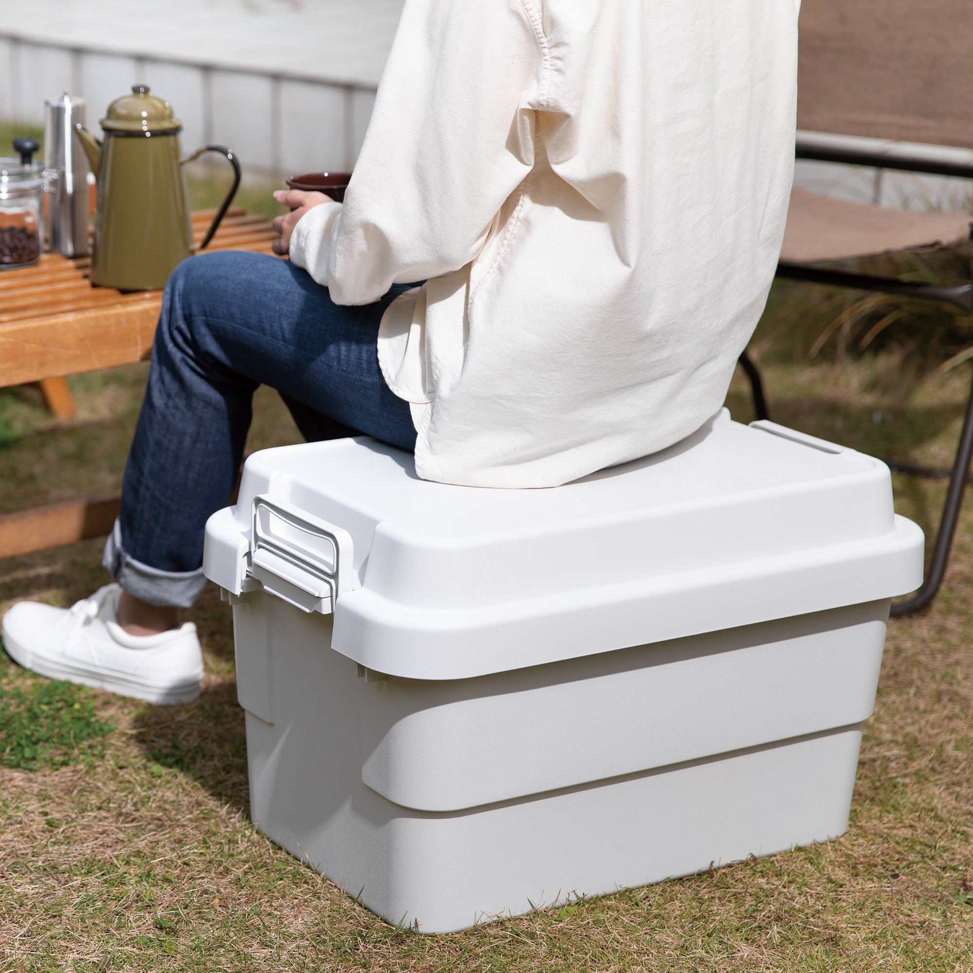 Heavy Duty Polypropylene Storage Box - Large 13.2 gal - Image 10